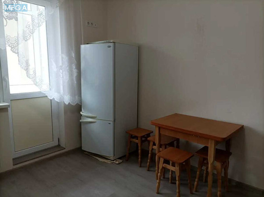 Продаж 2 кімнатної квартири (88/44/14), 8 пов. 35 пов. будинку, <a class="location-link" href="/kiev/" title="Недвижимость Київ">Київ</a>, <a class="location-link" href="/kiev/dneprovskij/" title="Недвижимость Дніпровський район">Дніпровський р-н</a>, Харківське шосе, 19а (изображение 3)