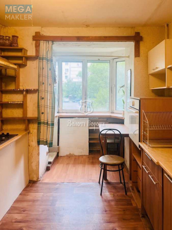 Продаж 5 кімнатної квартири (104,4/87,3/14,4), 1 пов. 10 пов. будинку, <a class="location-link" href="/kiev/" title="Недвижимость Київ">Київ</a>, <a class="location-link" href="/kiev/goloseevskij/" title="Недвижимость Голосіївський район">Голосіївський р-н</a>, Степана Рудницького вул., 9к3 (изображение 3)