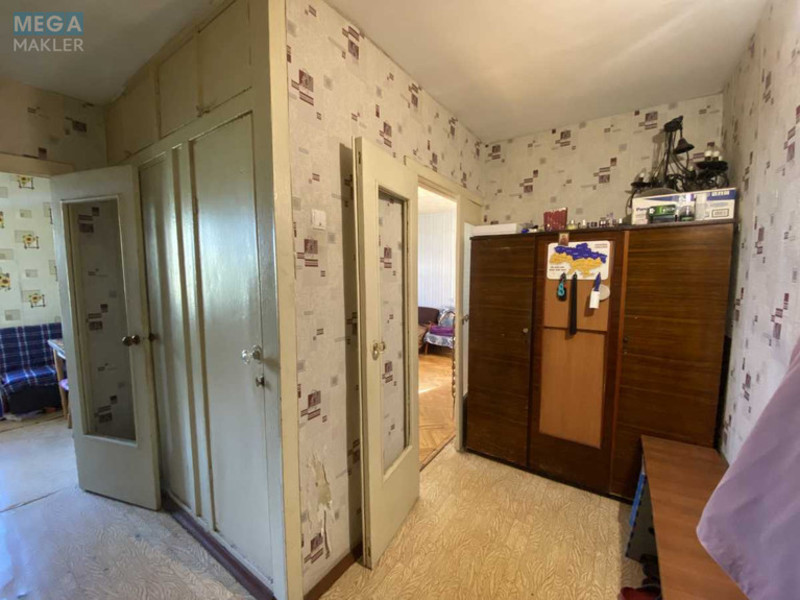 Продаж 1 кімнатної квартири (45/?/9), 5 пов. 9 пов. будинку, <a class="location-link" href="/kiev/" title="Недвижимость Київ">Київ</a>, <a class="location-link" href="/kiev/dneprovskij/" title="Недвижимость Дніпровський район">Дніпровський р-н</a>, Алма-Атинська вул., 34 (изображение 4)