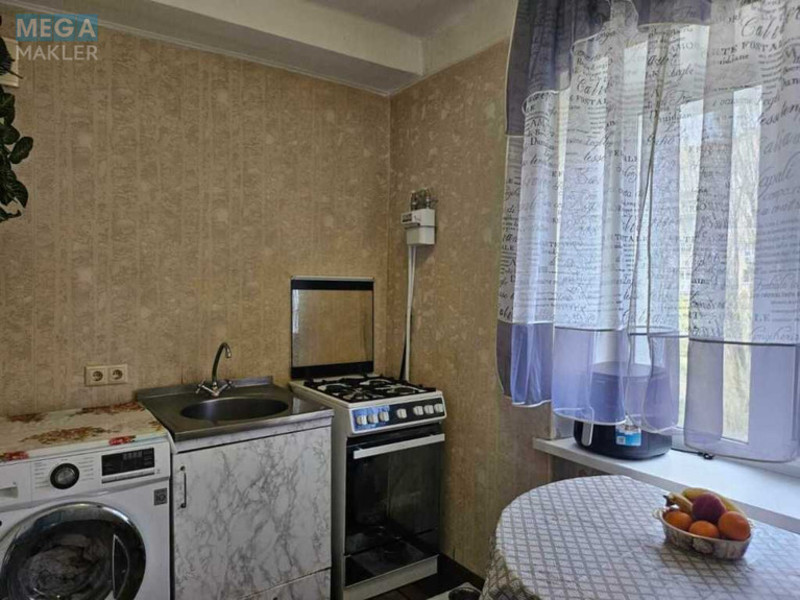 Продаж 2 кімнатної квартири (46/29/7), 5 пов. 5 пов. будинку, <a class="location-link" href="/kiev/" title="Недвижимость Київ">Київ</a>, <a class="location-link" href="/kiev/desnyanskij/" title="Недвижимость Деснянський район">Деснянський р-н</a>, Мілютенка вул., 26А (изображение 3)