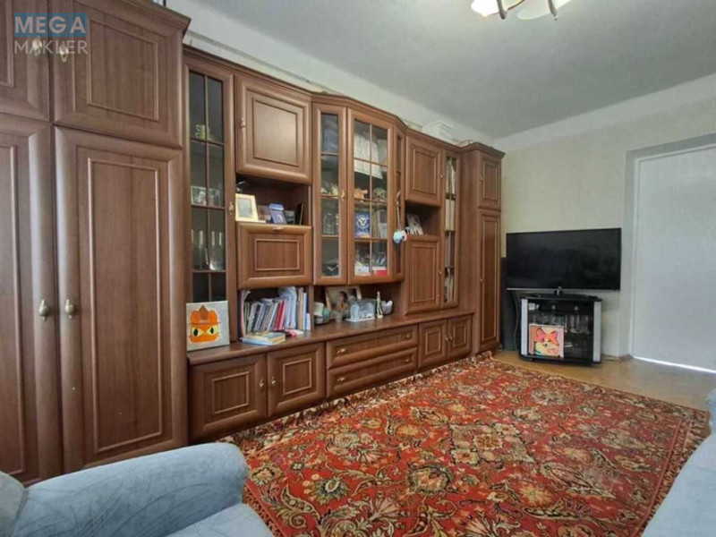 Продаж 2 кімнатної квартири (46/29/7), 5 пов. 5 пов. будинку, <a class="location-link" href="/kiev/" title="Недвижимость Київ">Київ</a>, <a class="location-link" href="/kiev/desnyanskij/" title="Недвижимость Деснянський район">Деснянський р-н</a>, Мілютенка вул., 26А (изображение 6)