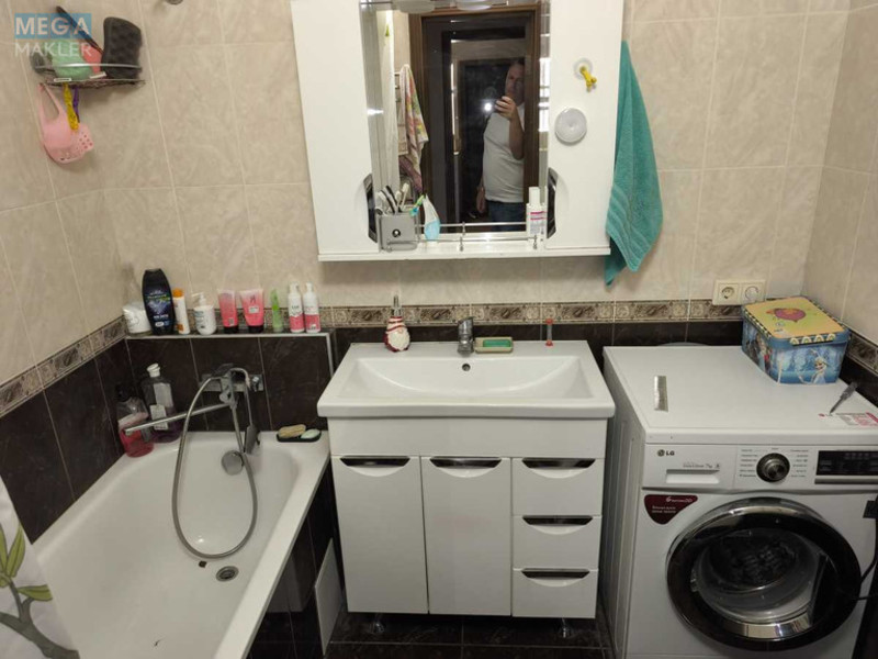 Новобудова, 25 поверхів, <a class="location-link" href="/kiev/" title="Недвижимость Київ">Київ</a>, <a class="location-link" href="/kiev/darnickij/" title="Недвижимость Дарницький район">Дарницький р-н</a>, Здолбунівська вул., 13 (изображение 4)