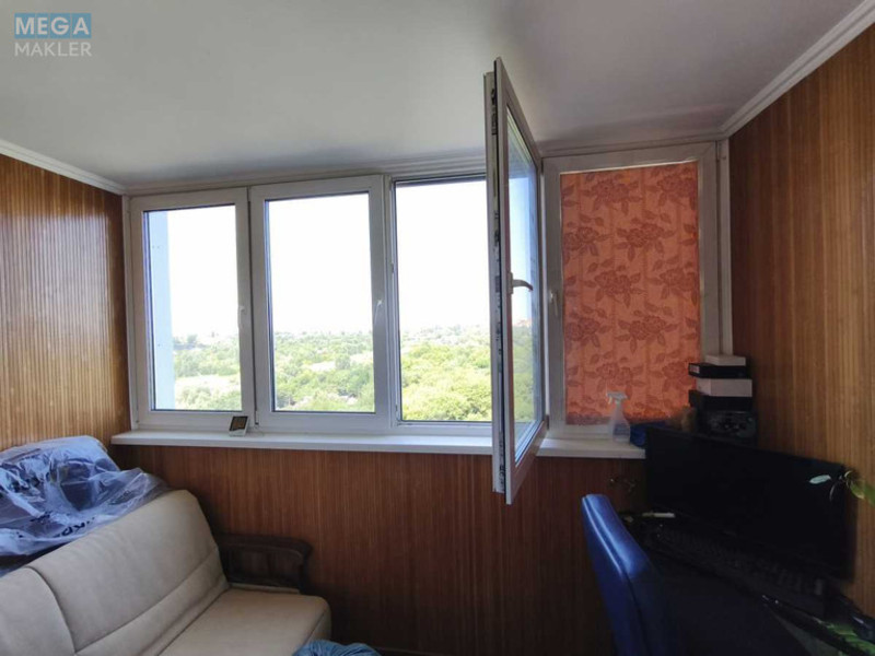Новобудова, 25 поверхів, <a class="location-link" href="/kiev/" title="Недвижимость Київ">Київ</a>, <a class="location-link" href="/kiev/darnickij/" title="Недвижимость Дарницький район">Дарницький р-н</a>, Здолбунівська вул., 13 (изображение 14)