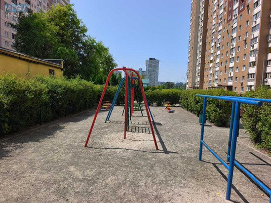 Новобудова, 25 поверхів, <a class="location-link" href="/kiev/" title="Недвижимость Київ">Київ</a>, <a class="location-link" href="/kiev/darnickij/" title="Недвижимость Дарницький район">Дарницький р-н</a>, Здолбунівська вул., 13 (изображение 24)
