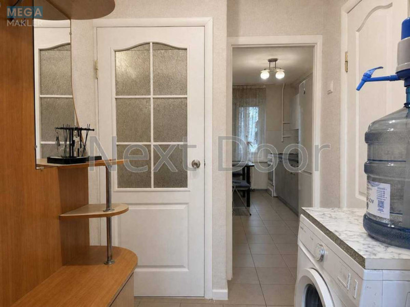 Продаж 1 кімнатної квартири (35,5/16,6/6,6), 1 пов. 5 пов. будинку, <a class="location-link" href="/kiev/" title="Недвижимость Київ">Київ</a>, <a class="location-link" href="/kiev/dneprovskij/" title="Недвижимость Дніпровський район">Дніпровський р-н</a>, Березнева вул., 3 (изображение 9)