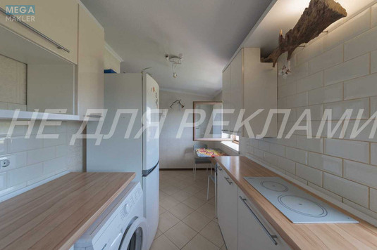 Продаж 1 кімнатної квартири (24,4/10/9,7), 4 пов. 4 пов. будинку, <a class="location-link" href="/kiev/" title="Недвижимость Київ">Київ</a>, <a class="location-link" href="/kiev/podolskij/" title="Недвижимость Подільський район">Подільський р-н</a>, Красицького вул., 58 (изображение 2)