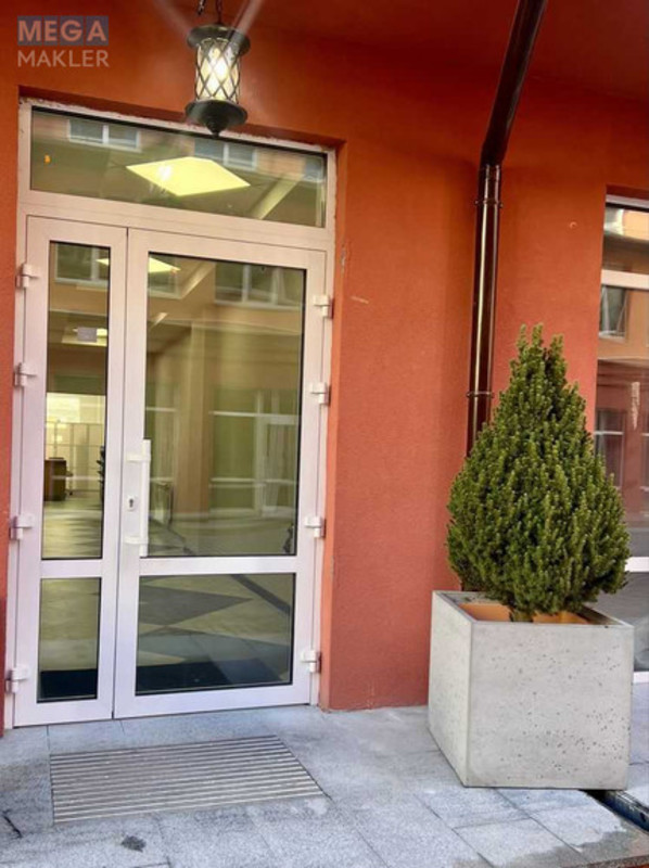 Оренда 1 кімнатної квартири, <a class="location-link" href="/kiev/" title="Недвижимость Київ">Київ</a>, <a class="location-link" href="/kiev/shevchenkovskij/" title="Недвижимость Шевченківський район">Шевченківський р-н</a>, Глубочицкая ул., 17 (изображение 11)