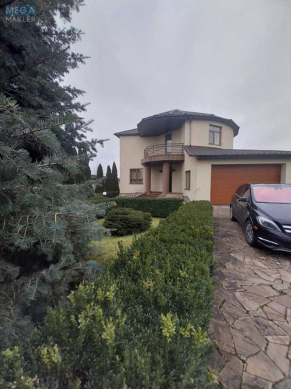 Продаж дома, 2&nbsp;поверху, 265&nbsp;кв.м, 5&nbsp;кімнат, ділянка 10&nbsp;соток, <a class="location-link" href="/kiev/" title="Недвижимость Київ">Київ</a>, <a class="location-link" href="/kiev/goloseevskij/" title="Недвижимость Голосіївський район">Голосіївський р-н</a>, Вітавська вул. (изображение 3)