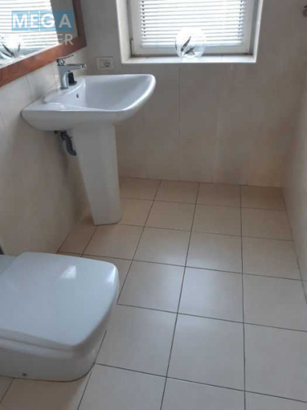 Продаж 4 кімнатної квартири (173/125/25), 5 пов. 5 пов. будинку, <a class="location-link" href="/kiev/" title="Недвижимость Київ">Київ</a>, <a class="location-link" href="/kiev/pecherskij/" title="Недвижимость Печерський район">Печерський р-н</a>, Інститутська вул., 22/7 (изображение 9)