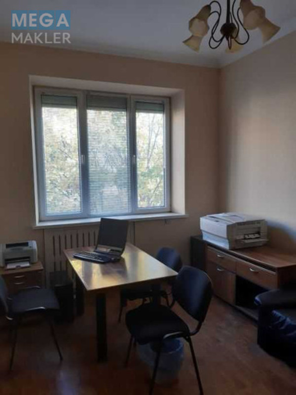 Продаж 4 кімнатної квартири (173/125/25), 5 пов. 5 пов. будинку, <a class="location-link" href="/kiev/" title="Недвижимость Київ">Київ</a>, <a class="location-link" href="/kiev/pecherskij/" title="Недвижимость Печерський район">Печерський р-н</a>, Інститутська вул., 22/7 (изображение 11)