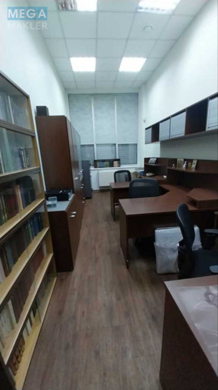 Продаж комерційної нерухомості, 206&nbsp;кв.м, под офис, <a class="location-link" href="/kiev/" title="Недвижимость Київ">Київ</a>, <a class="location-link" href="/kiev/solomenskij/" title="Недвижимость Солом'янський район">Солом'янський р-н</a>, Вацлава Гавела бульв., 16а (изображение 14)