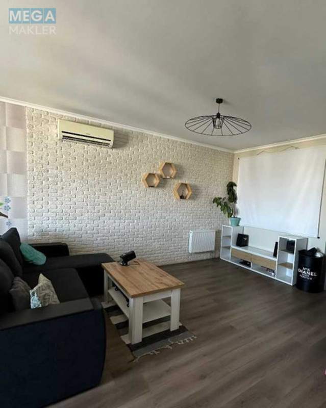 Оренда 2 кімнатної квартири, <a class="location-link" href="/kiev/" title="Недвижимость Київ">Київ</a>, <a class="location-link" href="/kiev/obolonskij/" title="Недвижимость Оболонський район">Оболонський р-н</a>, Макіївський пров., 10б (изображение 3)