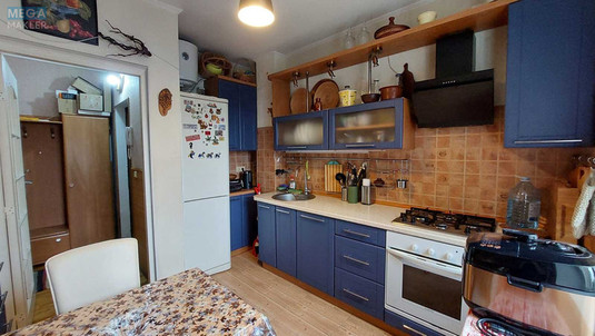 Продаж 3 кімнатної квартири (70/40/8,3), 7 пов. 10 пов. будинку, <a class="location-link" href="/kiev/" title="Недвижимость Київ">Київ</a>, <a class="location-link" href="/kiev/darnickij/" title="Недвижимость Дарницький район">Дарницький р-н</a>, Тростянецкая ул., 6ж (изображение 2)