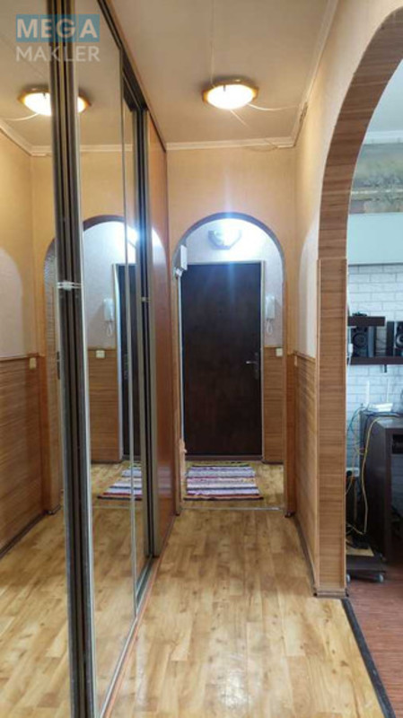 Продаж 3 кімнатної квартири (70/40/8,3), 7 пов. 10 пов. будинку, <a class="location-link" href="/kiev/" title="Недвижимость Київ">Київ</a>, <a class="location-link" href="/kiev/darnickij/" title="Недвижимость Дарницький район">Дарницький р-н</a>, Тростянецкая ул., 6ж (изображение 4)