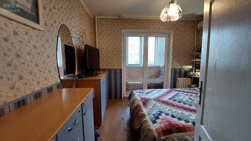 Продаж 3 кімнатної квартири (70/40/8,3), 7 пов. 10 пов. будинку, <a class="location-link" href="/kiev/" title="Недвижимость Київ">Київ</a>, <a class="location-link" href="/kiev/darnickij/" title="Недвижимость Дарницький район">Дарницький р-н</a>, Тростянецкая ул., 6ж (изображение 18)