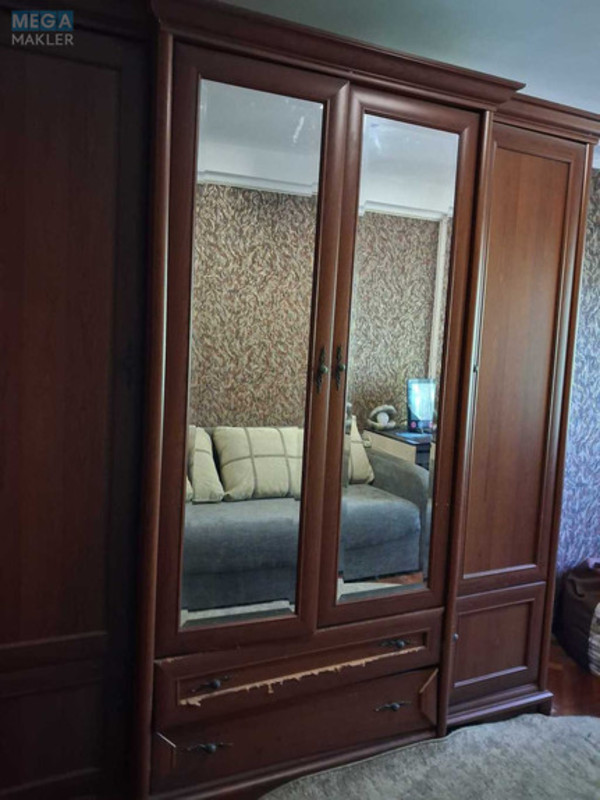 Продаж 3 кімнатної квартири (60/?/8), 5 пов. 5 пов. будинку, <a class="location-link" href="/kiev/" title="Недвижимость Київ">Київ</a>, <a class="location-link" href="/kiev/shevchenkovskij/" title="Недвижимость Шевченківський район">Шевченківський р-н</a>, Салютна вул. (изображение 12)