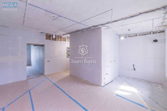 Продаж 2 кімнатної квартири (44/25/8), 5 пов. 5 пов. будинку, <a class="location-link" href="/kiev/" title="Недвижимость Київ">Київ</a>, <a class="location-link" href="/kiev/darnickij/" title="Недвижимость Дарницький район">Дарницький р-н</a>, Привокзальна вул., 10/1 (изображение 6)