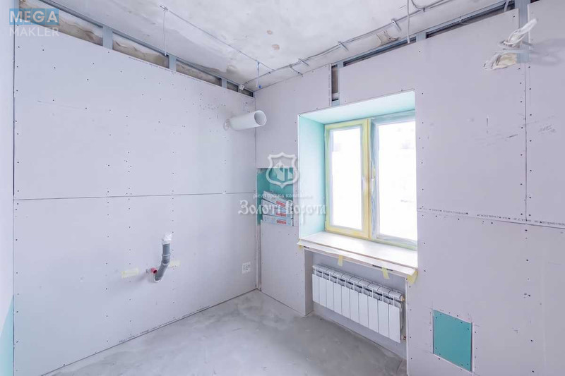 Продаж 2 кімнатної квартири (44/25/8), 5 пов. 5 пов. будинку, <a class="location-link" href="/kiev/" title="Недвижимость Київ">Київ</a>, <a class="location-link" href="/kiev/darnickij/" title="Недвижимость Дарницький район">Дарницький р-н</a>, Привокзальна вул., 10/1 (изображение 7)