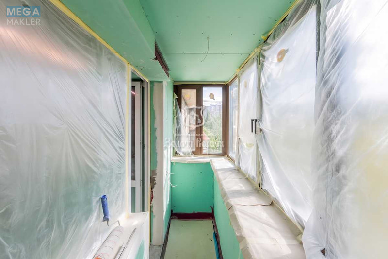 Продаж 2 кімнатної квартири (44/25/8), 5 пов. 5 пов. будинку, <a class="location-link" href="/kiev/" title="Недвижимость Київ">Київ</a>, <a class="location-link" href="/kiev/darnickij/" title="Недвижимость Дарницький район">Дарницький р-н</a>, Привокзальна вул., 10/1 (изображение 11)