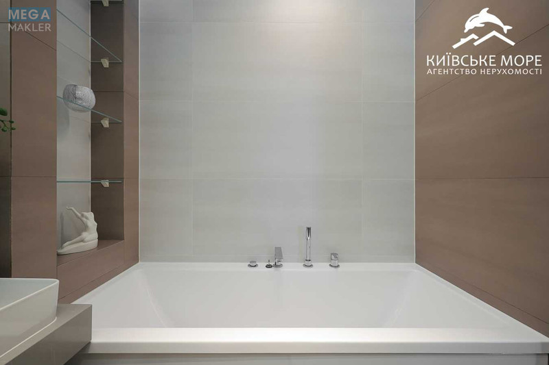 Продаж 5 кімнатної квартири (168/?/17), 22 пов. 25 пов. будинку, <a class="location-link" href="/kiev/" title="Недвижимость Київ">Київ</a>, <a class="location-link" href="/kiev/dneprovskij/" title="Недвижимость Дніпровський район">Дніпровський р-н</a>, Воскресенська вул., 18 (изображение 23)