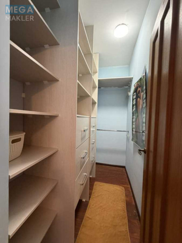Оренда 4 кімнатні квартири, <a class="location-link" href="/kiev/" title="Недвижимость Київ">Київ</a>, <a class="location-link" href="/kiev/darnickij/" title="Недвижимость Дарницький район">Дарницький р-н</a>, Бориспільська вул., 6 (изображение 11)