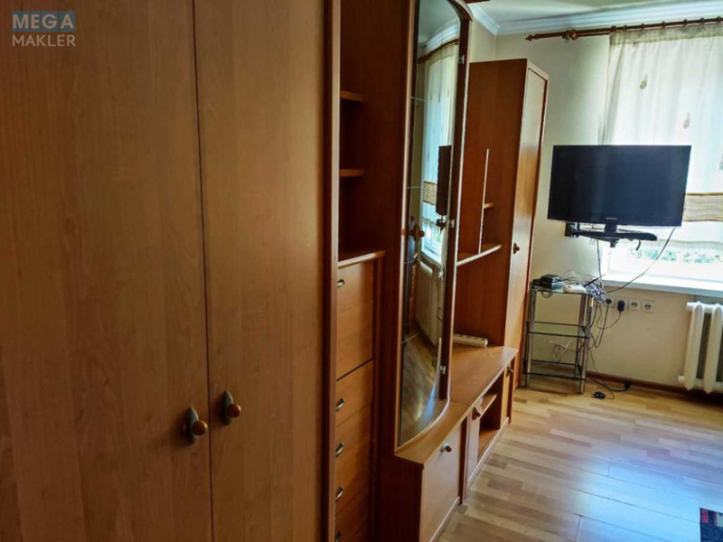 Оренда 3 кімнатної квартири, <a class="location-link" href="/kiev/" title="Недвижимость Київ">Київ</a>, <a class="location-link" href="/kiev/solomenskij/" title="Недвижимость Солом'янський район">Солом'янський р-н</a>, Повітряних Сил просп., 17 (изображение 5)