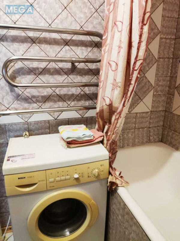 Оренда 3 кімнатної квартири, <a class="location-link" href="/kiev/" title="Недвижимость Київ">Київ</a>, <a class="location-link" href="/kiev/solomenskij/" title="Недвижимость Солом'янський район">Солом'янський р-н</a>, Повітряних Сил просп., 17 (изображение 14)