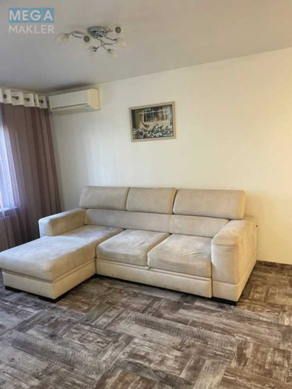 Продаж 3 кімнатної квартири (63/30/25), 4 пов. 9 пов. будинку, <a class="location-link" href="/dnepropetrovsk/" title="Недвижимость Дніпра">Дніпро</a>, Набережна Перемоги, 98 (изображение 4)