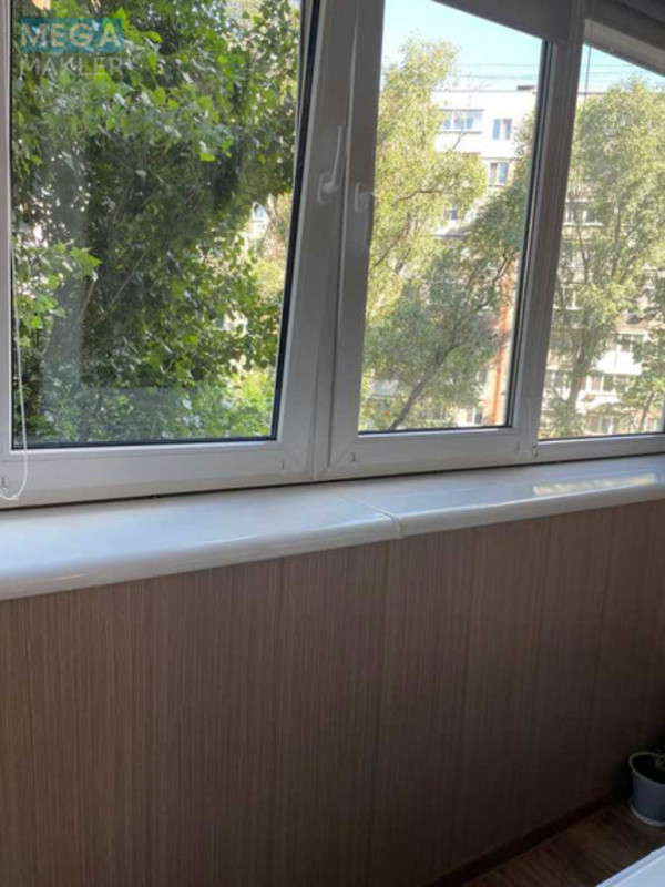 Продаж 3 кімнатної квартири (63/30/25), 4 пов. 9 пов. будинку, <a class="location-link" href="/dnepropetrovsk/" title="Недвижимость Дніпра">Дніпро</a>, Набережна Перемоги, 98 (изображение 8)