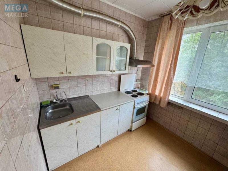 Оренда 3 кімнатної квартири, <a class="location-link" href="/kiev/" title="Недвижимость Київ">Київ</a>, <a class="location-link" href="/kiev/svyatoshinskij/" title="Недвижимость Святошинський район">Святошинський р-н</a>, Жолудєва вул., 4В (изображение 7)