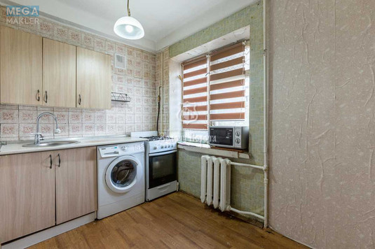 Продаж 3 кімнатної квартири (59,4/40,2/6,9), 3 пов. 9 пов. будинку, <a class="location-link" href="/kiev/" title="Недвижимость Київ">Київ</a>, <a class="location-link" href="/kiev/dneprovskij/" title="Недвижимость Дніпровський район">Дніпровський р-н</a>, Івана Миколайчука вул., 15 (изображение 9)