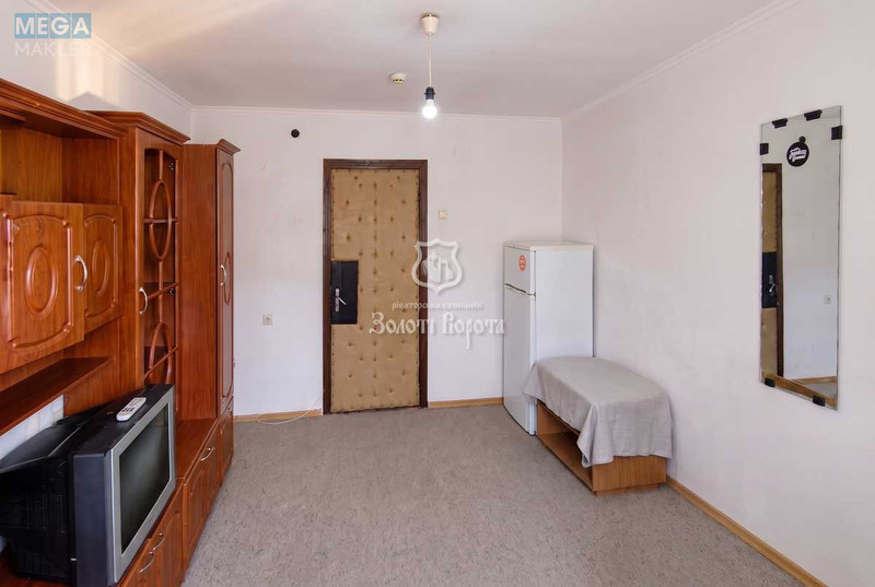 Продаж 8 кімнатної квартири (19,6/?/?), 4 пов. 9 пов. будинку, <a class="location-link" href="/kiev/" title="Недвижимость Київ">Київ</a>, <a class="location-link" href="/kiev/podolskij/" title="Недвижимость Подільський район">Подільський р-н</a>, Світлицького вул., 24а (изображение 2)