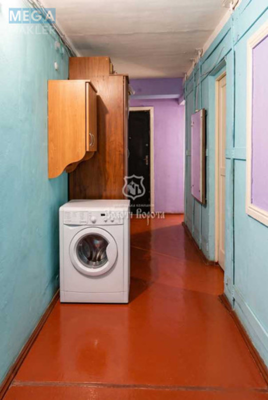 Продаж 8 кімнатної квартири (19,6/?/?), 4 пов. 9 пов. будинку, <a class="location-link" href="/kiev/" title="Недвижимость Київ">Київ</a>, <a class="location-link" href="/kiev/podolskij/" title="Недвижимость Подільський район">Подільський р-н</a>, Світлицького вул., 24а (изображение 8)