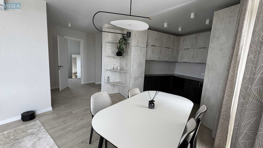 Продаж 2 кімнатної квартири (135/?/?), 23 пов. 25 пов. будинку, <a class="location-link" href="/kiev/" title="Недвижимость Київ">Київ</a>, <a class="location-link" href="/kiev/pecherskij/" title="Недвижимость Печерський район">Печерський р-н</a>, Михайла Бойчука вул., 41А (изображение 4)