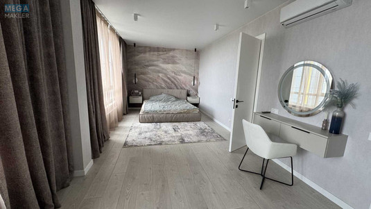 Продаж 2 кімнатної квартири (135/?/?), 23 пов. 25 пов. будинку, <a class="location-link" href="/kiev/" title="Недвижимость Київ">Київ</a>, <a class="location-link" href="/kiev/pecherskij/" title="Недвижимость Печерський район">Печерський р-н</a>, Михайла Бойчука вул., 41А (изображение 8)