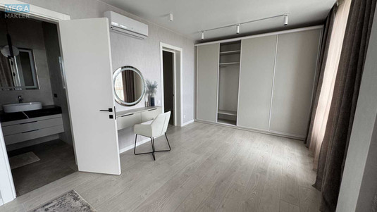 Продаж 2 кімнатної квартири (135/?/?), 23 пов. 25 пов. будинку, <a class="location-link" href="/kiev/" title="Недвижимость Київ">Київ</a>, <a class="location-link" href="/kiev/pecherskij/" title="Недвижимость Печерський район">Печерський р-н</a>, Михайла Бойчука вул., 41А (изображение 13)