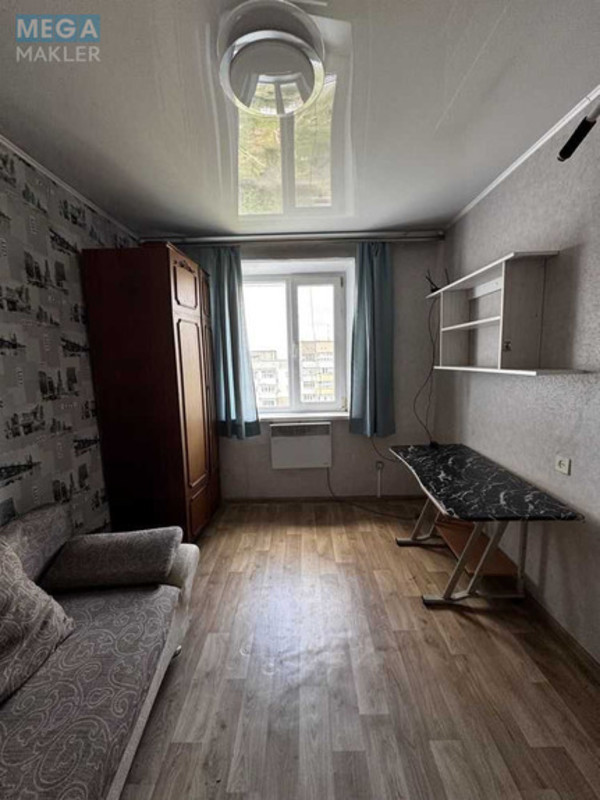 Продаж 3 кімнатної квартири (63/?/8), 10 пов. 10 пов. будинку, <a class="location-link" href="/kirovograd/" title="Недвижимость Кіровоград">Кіровоград</a>, Державності (изображение 2)