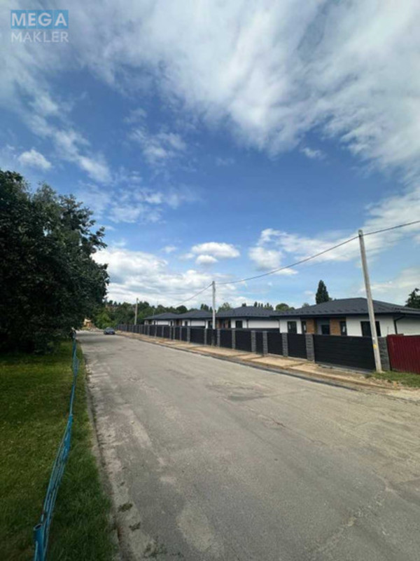 Продаж дома, 1&nbsp; поверх, 110&nbsp;кв.м, 3&nbsp;кімнати, ділянка 6&nbsp;соток, <a class="location-link" href="/brovary/" title="Недвижимость Бровари">Бровари</a>, Онікіенко (изображение 4)
