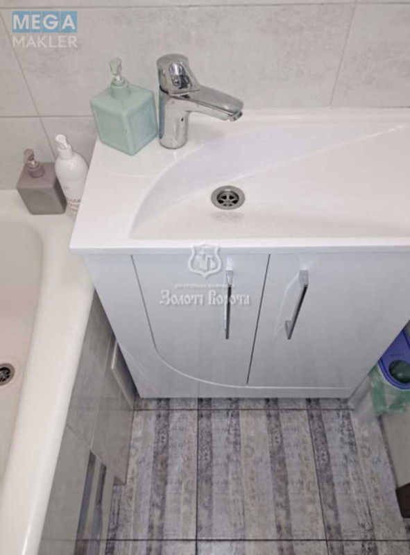 Продаж 2 кімнатної квартири (55/30/8,3), 12 пов. 13 пов. будинку, <a class="location-link" href="/kiev/" title="Недвижимость Київ">Київ</a>, <a class="location-link" href="/kiev/goloseevskij/" title="Недвижимость Голосіївський район">Голосіївський р-н</a>, Науки просп., 88а (изображение 11)