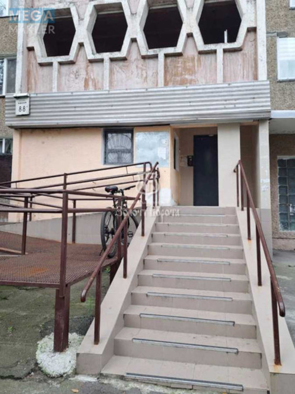 Продаж 2 кімнатної квартири (55/30/8,3), 12 пов. 13 пов. будинку, <a class="location-link" href="/kiev/" title="Недвижимость Київ">Київ</a>, <a class="location-link" href="/kiev/goloseevskij/" title="Недвижимость Голосіївський район">Голосіївський р-н</a>, Науки просп., 88а (изображение 19)