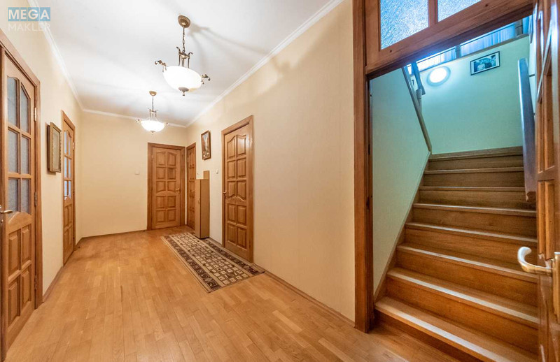 Продаж дома, 2&nbsp;поверху, 263&nbsp;кв.м, 6&nbsp;кімнат, ділянка 10&nbsp;соток, <a class="location-link" href="/vyshgorod/" title="Недвижимость Вишгород">Вишгород</a>, Спаська (изображение 10)