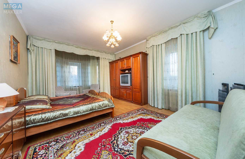 Продаж дома, 2&nbsp;поверху, 263&nbsp;кв.м, 6&nbsp;кімнат, ділянка 10&nbsp;соток, <a class="location-link" href="/vyshgorod/" title="Недвижимость Вишгород">Вишгород</a>, Спаська (изображение 12)