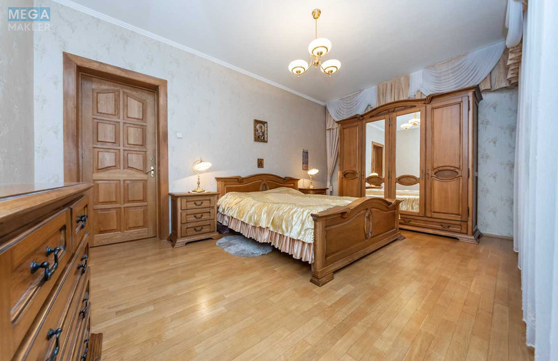 Продаж дома, 2&nbsp;поверху, 263&nbsp;кв.м, 6&nbsp;кімнат, ділянка 10&nbsp;соток, <a class="location-link" href="/vyshgorod/" title="Недвижимость Вишгород">Вишгород</a>, Спаська (изображение 17)