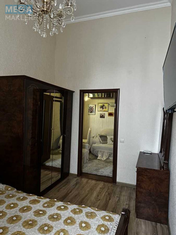 Оренда 2 кімнатної квартири, <a class="location-link" href="/kiev/" title="Недвижимость Київ">Київ</a>, <a class="location-link" href="/kiev/pecherskij/" title="Недвижимость Печерський район">Печерський р-н</a>, Круглоуніверситетська вул., 14 (изображение 5)