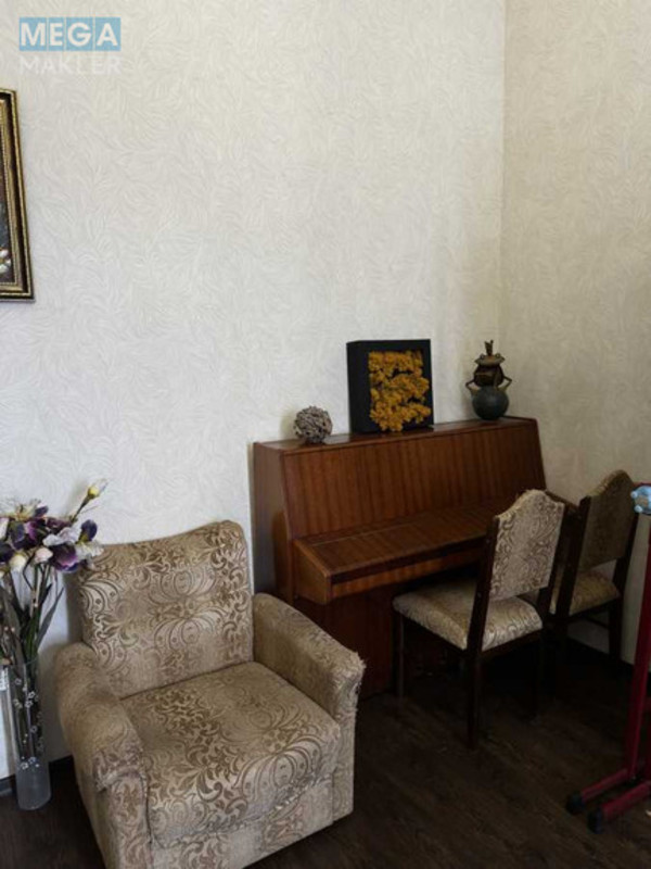 Оренда 2 кімнатної квартири, <a class="location-link" href="/kiev/" title="Недвижимость Київ">Київ</a>, <a class="location-link" href="/kiev/pecherskij/" title="Недвижимость Печерський район">Печерський р-н</a>, Круглоуніверситетська вул., 14 (изображение 8)