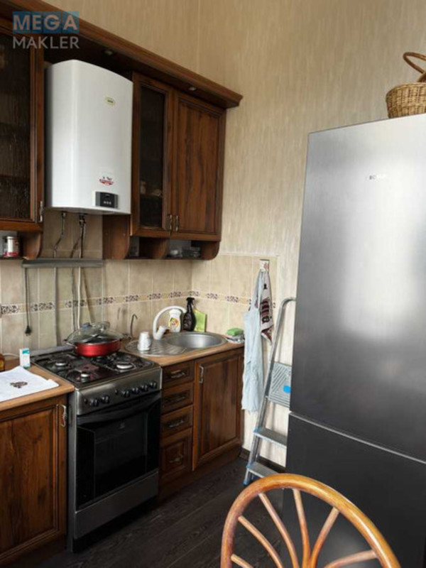 Оренда 2 кімнатної квартири, <a class="location-link" href="/kiev/" title="Недвижимость Київ">Київ</a>, <a class="location-link" href="/kiev/pecherskij/" title="Недвижимость Печерський район">Печерський р-н</a>, Круглоуніверситетська вул., 14 (изображение 10)