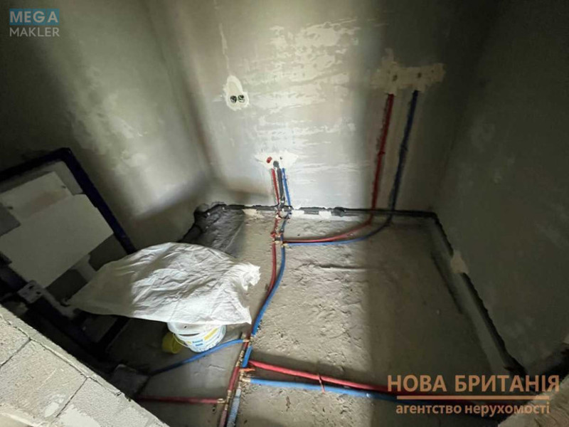Новобудова, 21 поверхів, <a class="location-link" href="/kiev/" title="Недвижимость Київ">Київ</a>, <a class="location-link" href="/kiev/goloseevskij/" title="Недвижимость Голосіївський район">Голосіївський р-н</a>, Михайла Максимовича вул. (изображение 21)