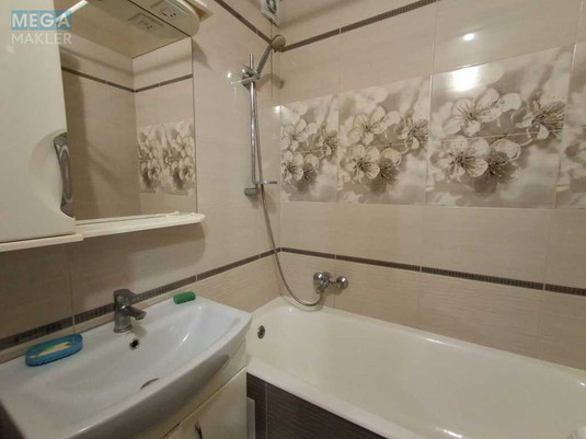Продаж 3 кімнатної квартири (71/41/9), 4 пов. 9 пов. будинку, <a class="location-link" href="/belaya-tserkov/" title="Недвижимость Біла Церква">Біла Церква</a>, Провулок Студентський, 6 (изображение 4)