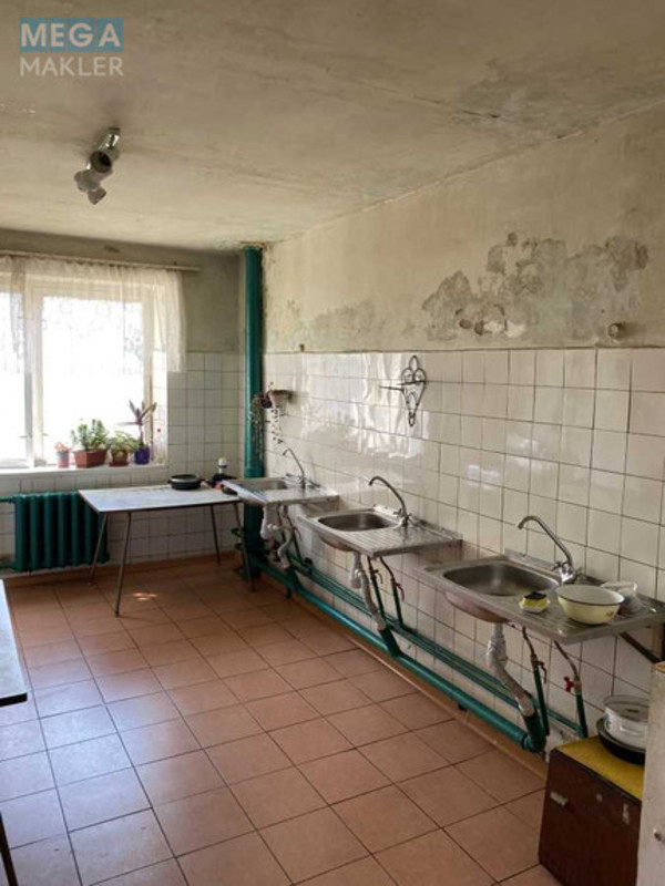 Продаж 8 кімнатної квартири (29/?/?), 10 пов. 12 пов. будинку, <a class="location-link" href="/kiev/" title="Недвижимость Київ">Київ</a>, <a class="location-link" href="/kiev/dneprovskij/" title="Недвижимость Дніпровський район">Дніпровський р-н</a>, Миропільська вул., 15А (изображение 8)