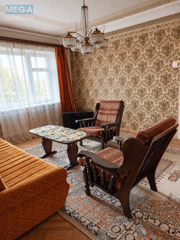 Продаж 3 кімнатної квартири (60/44/6), 3 пов. 9 пов. будинку, <a class="location-link" href="/kiev/" title="Недвижимость Київ">Київ</a>, <a class="location-link" href="/kiev/podolskij/" title="Недвижимость Подільський район">Подільський р-н</a>, Кирилівська вул., 122/1 (изображение 2)